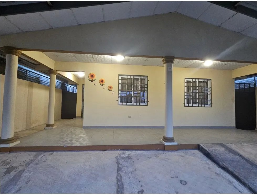 Venta de casa en urb. santa bárbara, santa ana los santos