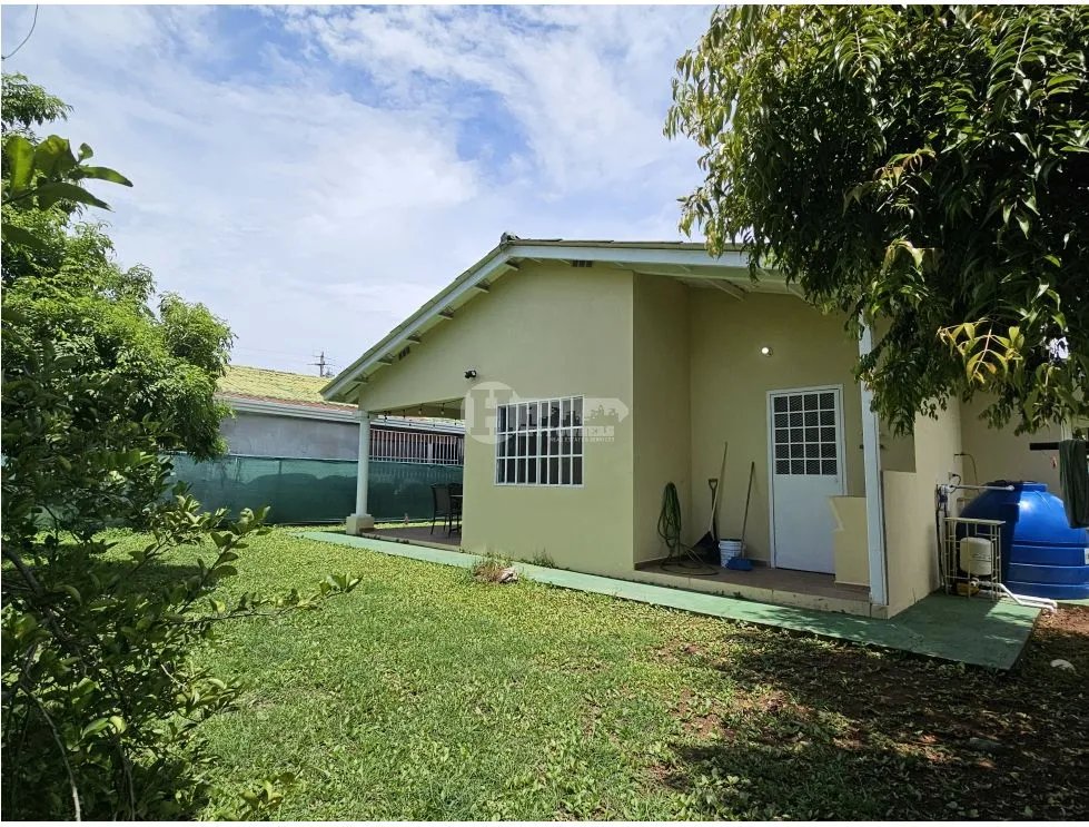 Venta/alquiler de casa semi amoblada en mirador del bosque, guararé