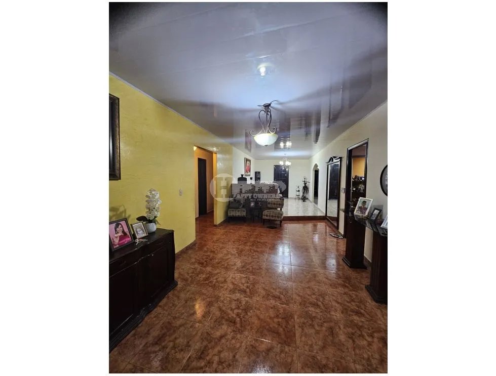 Venta/alquiler de casa en las tablas