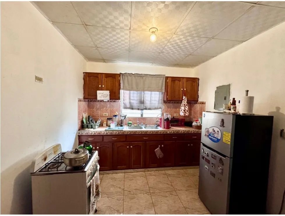 Se vende casa en el carate, las tablas