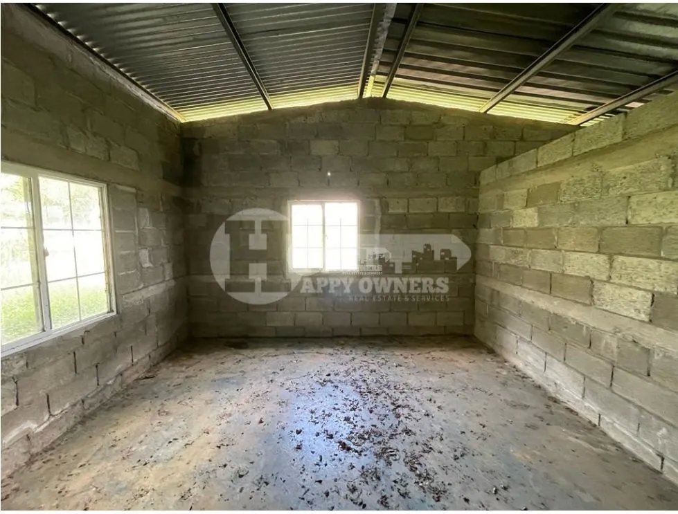 Venta de casa con terreno en guararé
