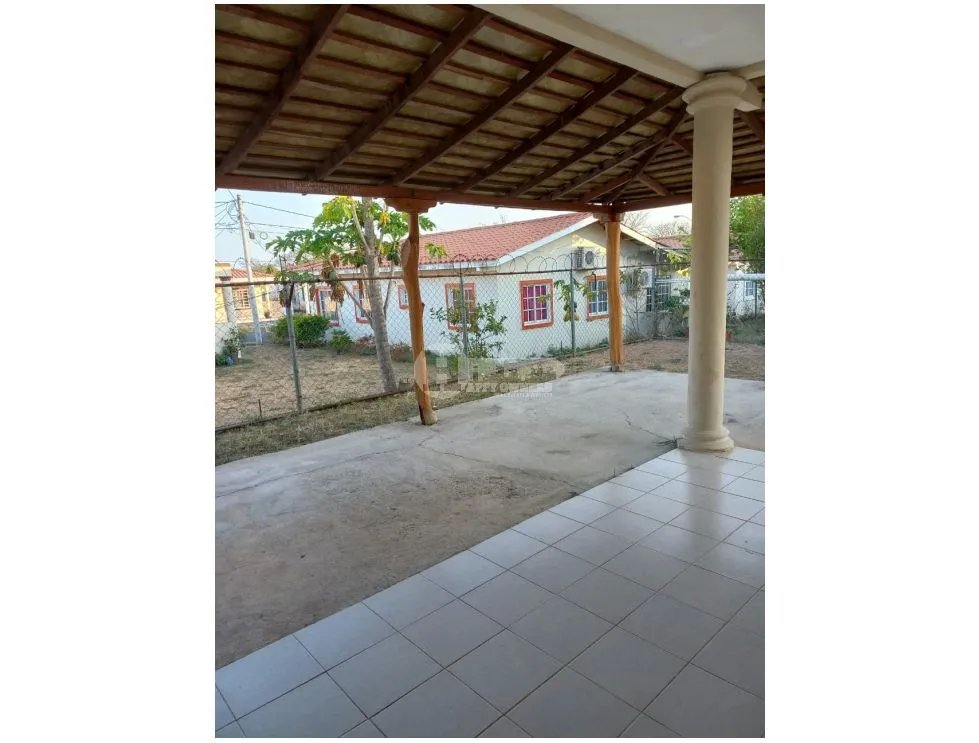 Venta de casa en residencial turquesa, los santos