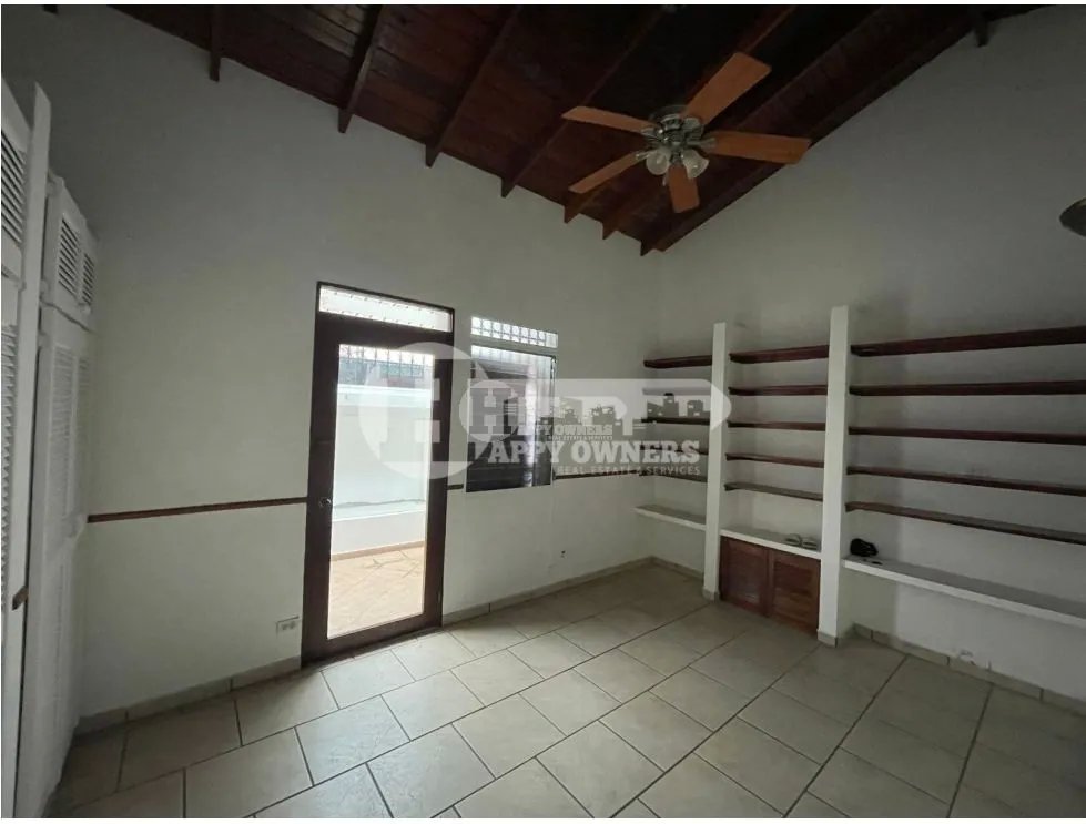 Venta de casa en villa de las fuentes 2, betania