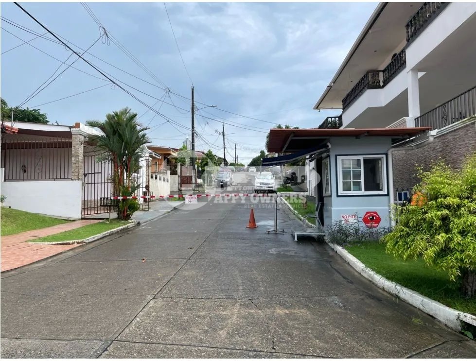Venta de casa en villa de las fuentes 2, betania