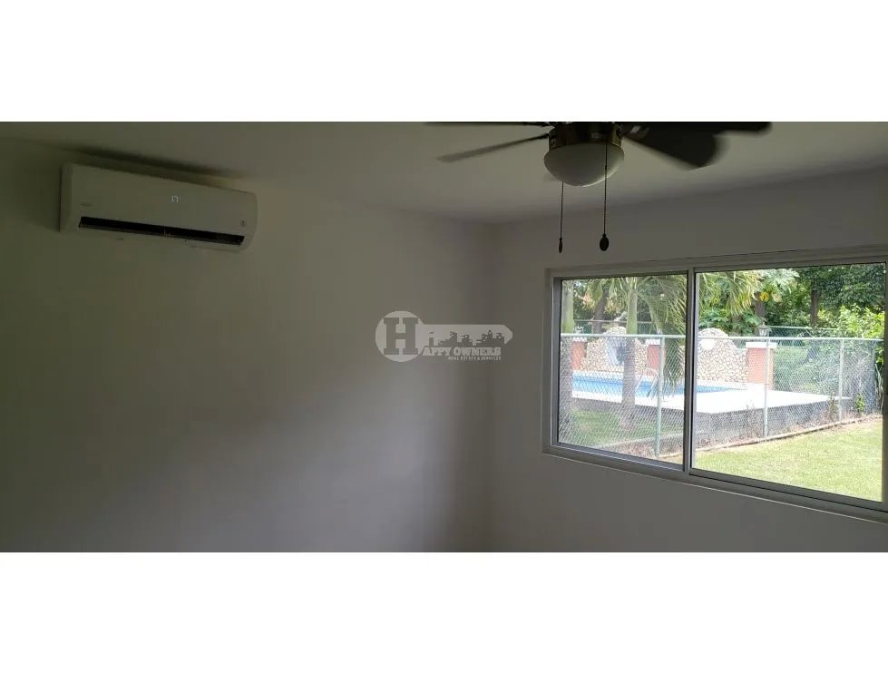 Venta de casa en villas de la colonia, chame