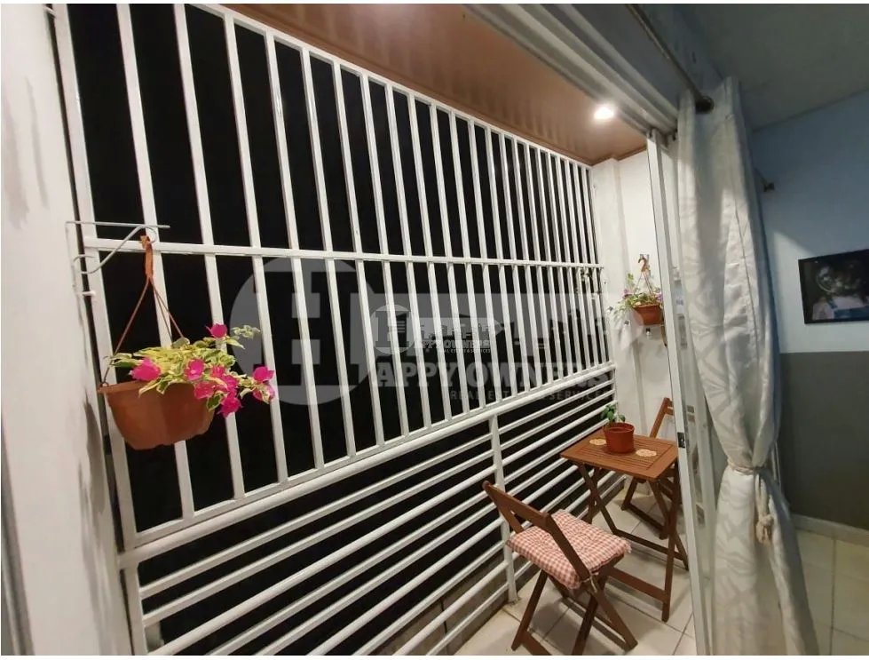 Venta de apartamento en ph ambar, la florida pedregal.