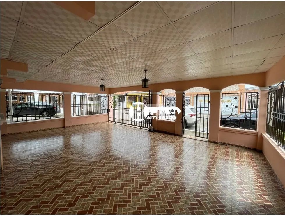 Venta de casa en villas de santa bárbara, tocumen