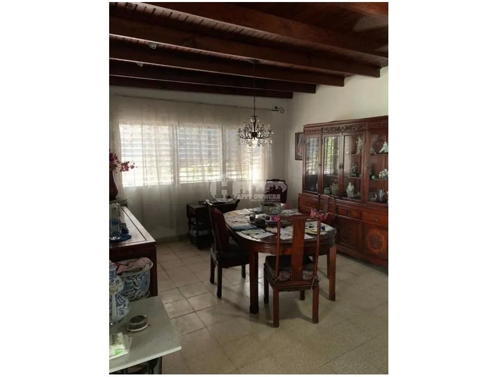 Se vende casa tipo chalet en betania
