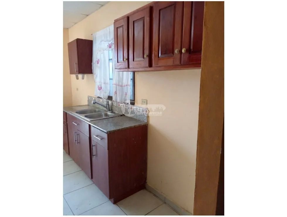 Se vende casa en valle el dorado, las tablas