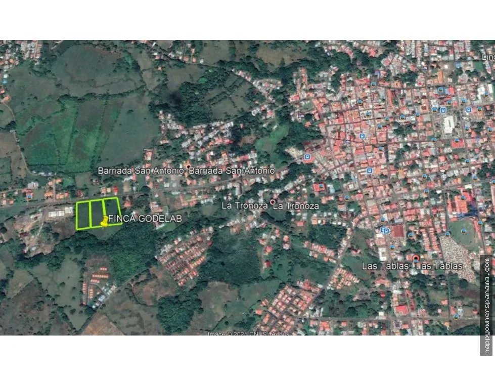 Venta de terreno comercial en las tablas.