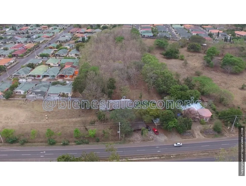 Venta de finca de 1.4 hectáreas en las tablas