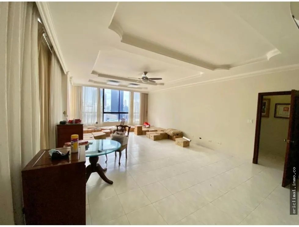 Venta de apartamento en ph condesa del mar, avenida balboa, panamá.