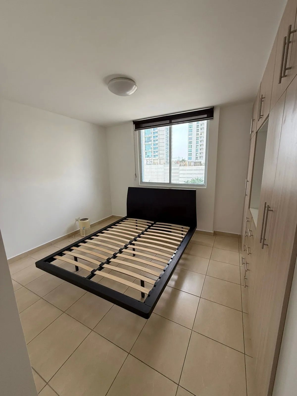 Se vende apartamento en punta pacifica san francisco.