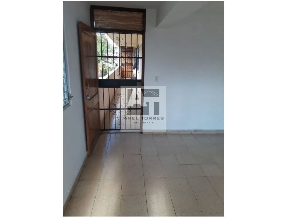 Se vende edificio daysi en betania, el ingenio.