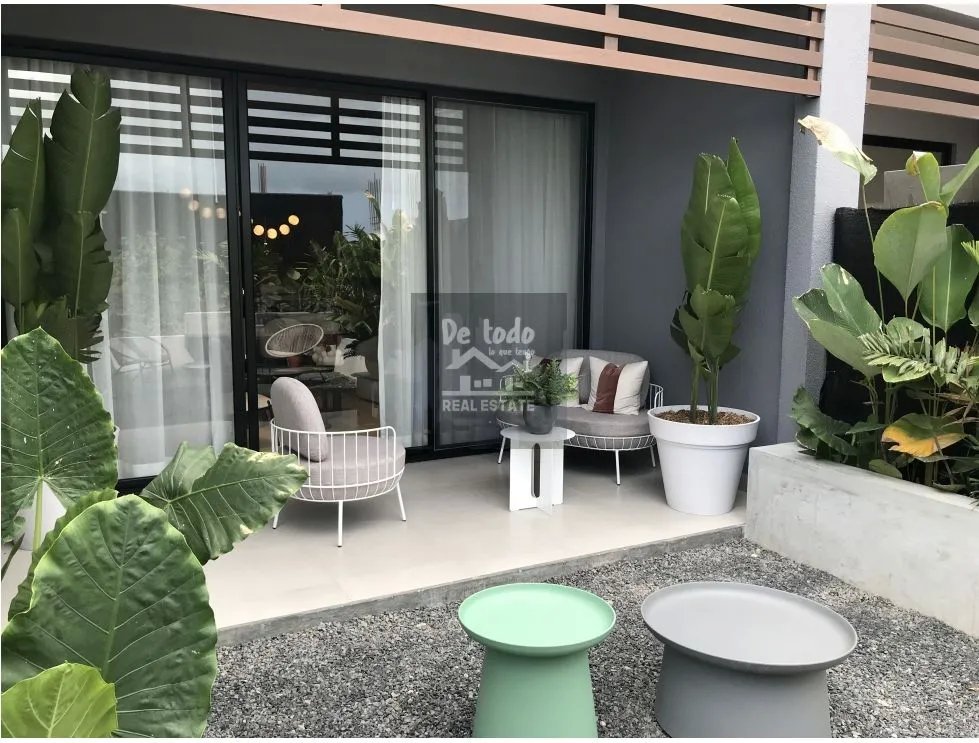 Se vende duplex de un nivel  en panama pacifico.