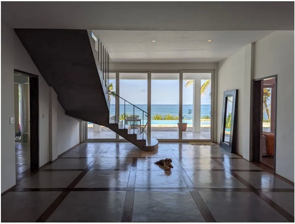 Venta de casa de lujo frente al mar en pedasí  andromeda