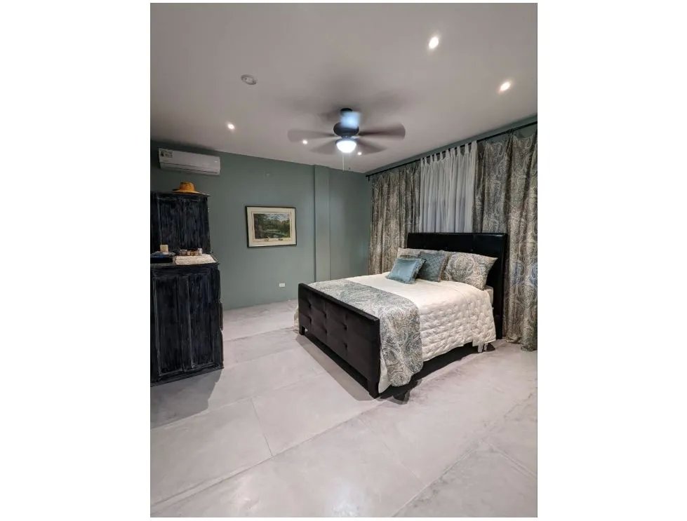 Venta de casa de lujo frente al mar en pedasí  andromeda