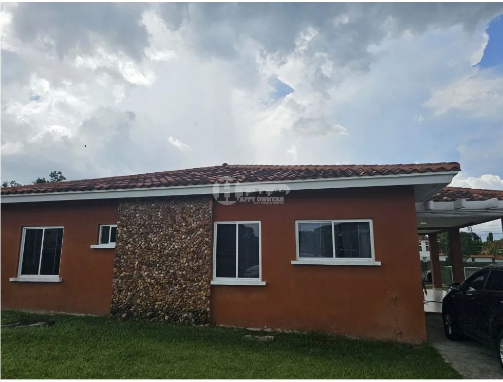 Alquiler de casa amoblada en colonias de santa lucía, chame