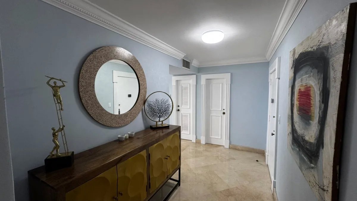 Venta de apartamento en ph condesa del mar, av. balboa