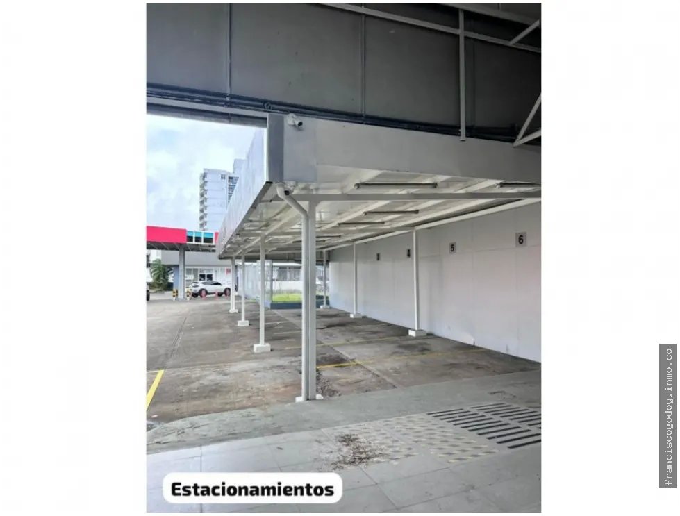 Local en alquiler en colón