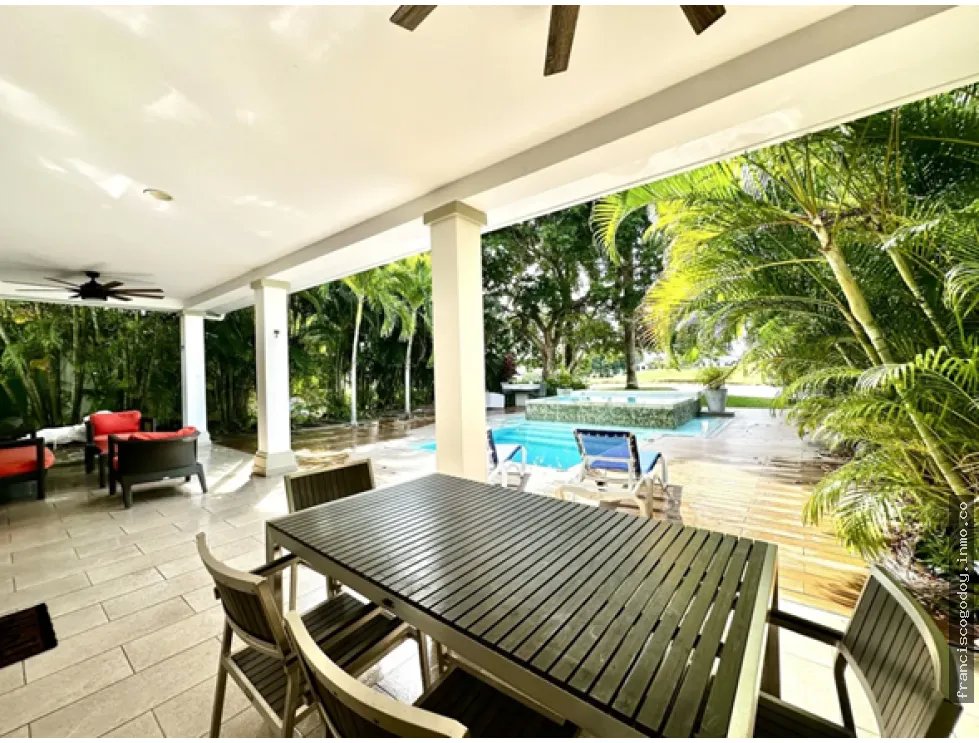 Casa en venta en bijao