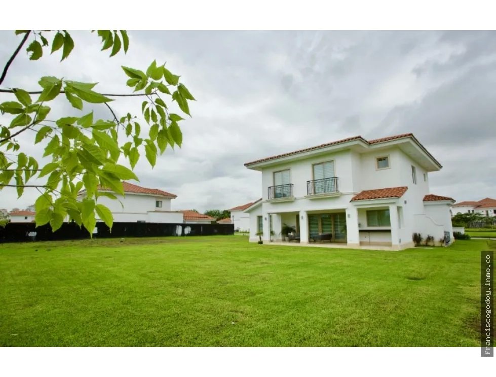 Casa en venta  santa maría, panamá