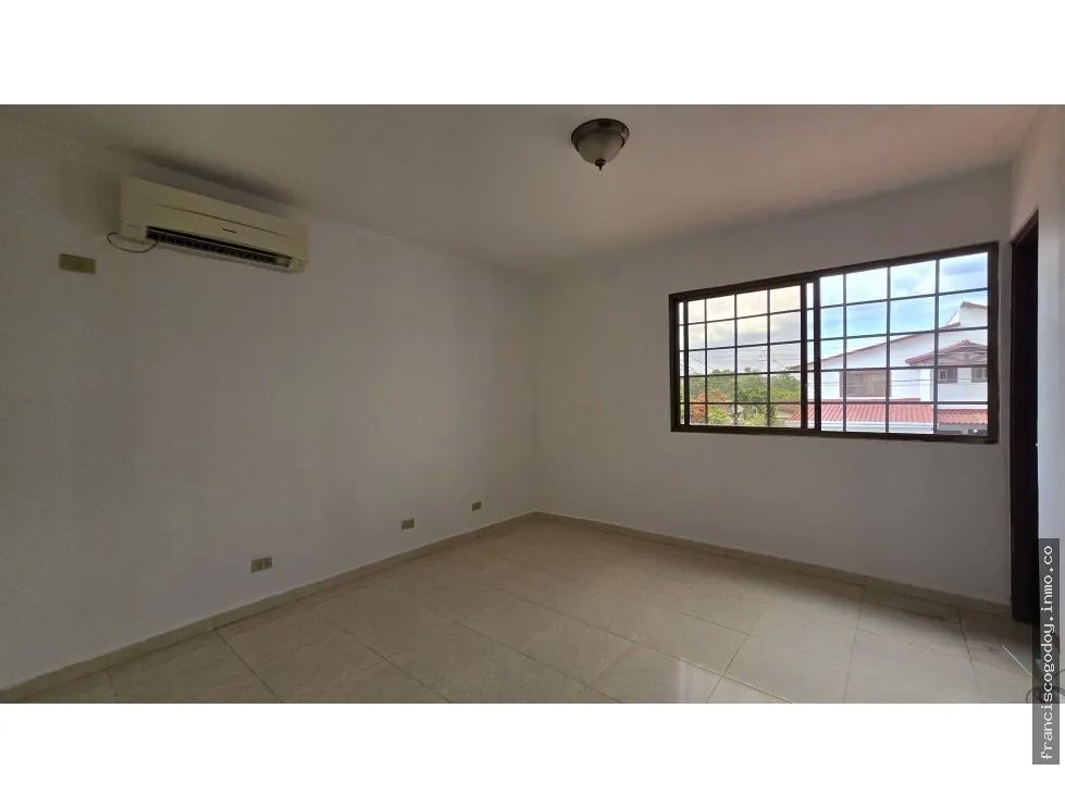 Venta de casa en las cumbre