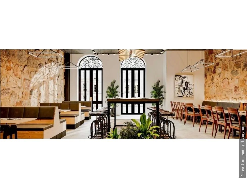 Casco antiguo: local comercial en venta