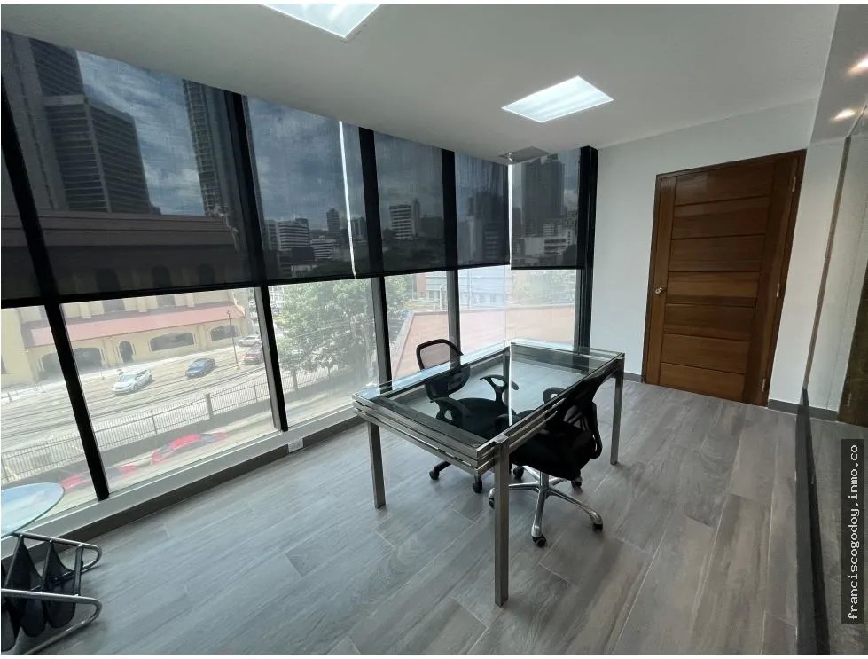 Venta de oficina en avenida samuel lewis, obarrio