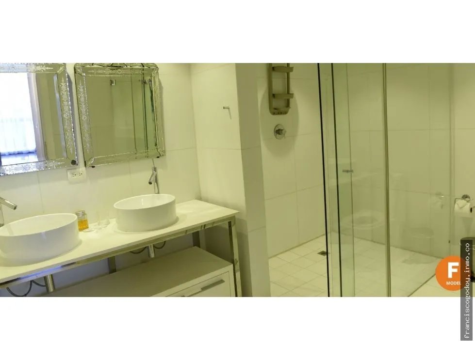 Venta de apartamento en avenida balboa