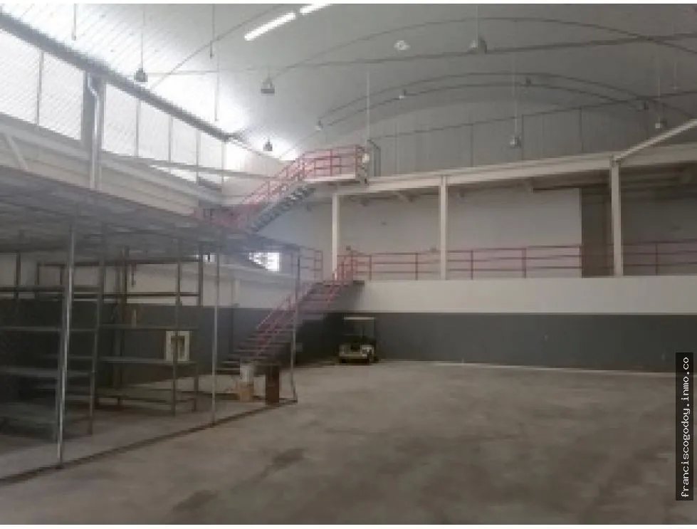 Oportunidad única, santa maría business park: edificio en corredor sur