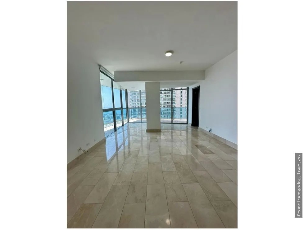 Venta de apartamento de lujo en punta pacífica