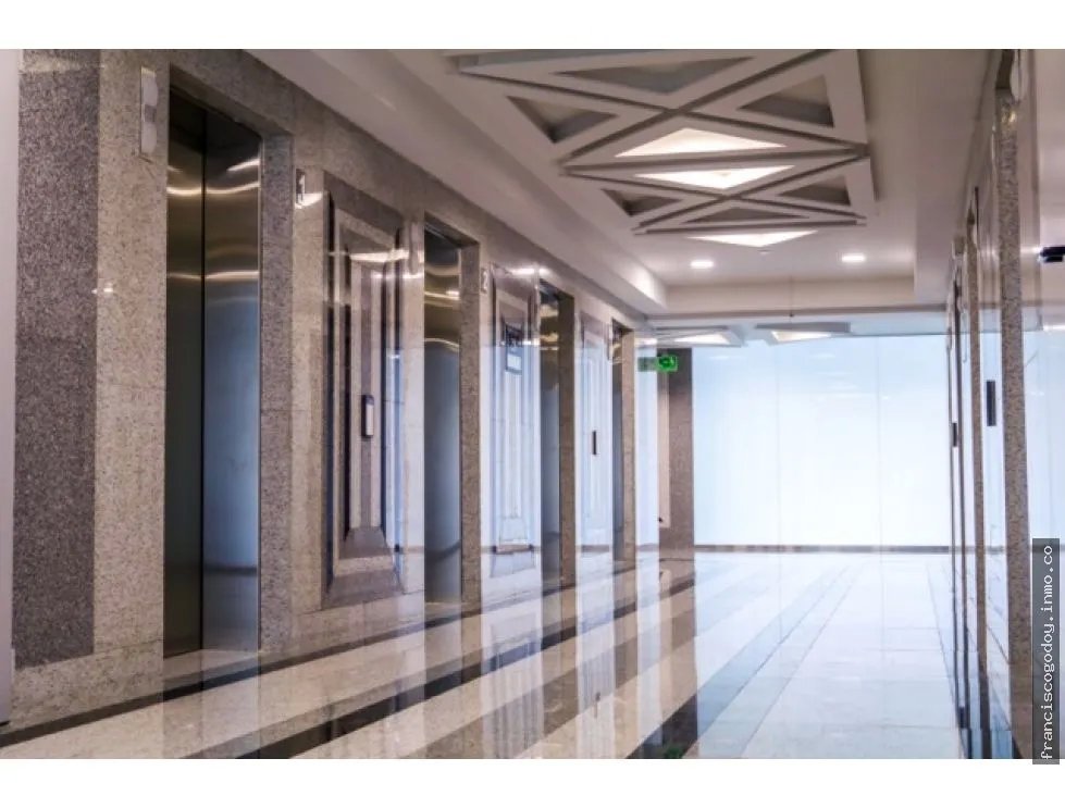 Oficinas en venta en la estratégica calle 50