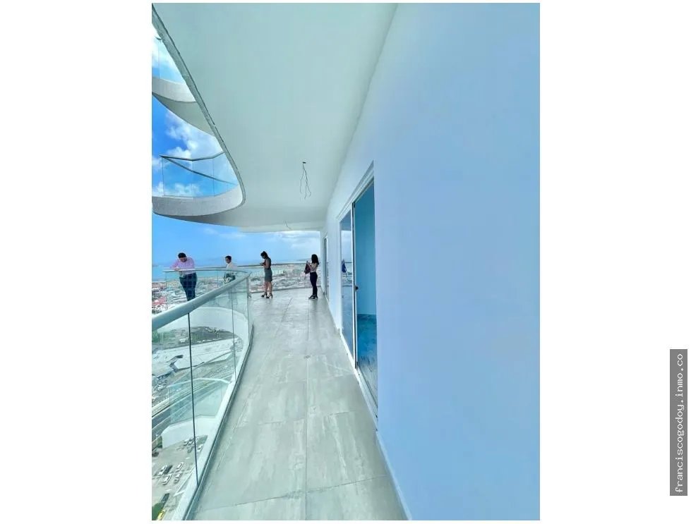 Se vende apartamento en avenida balboa