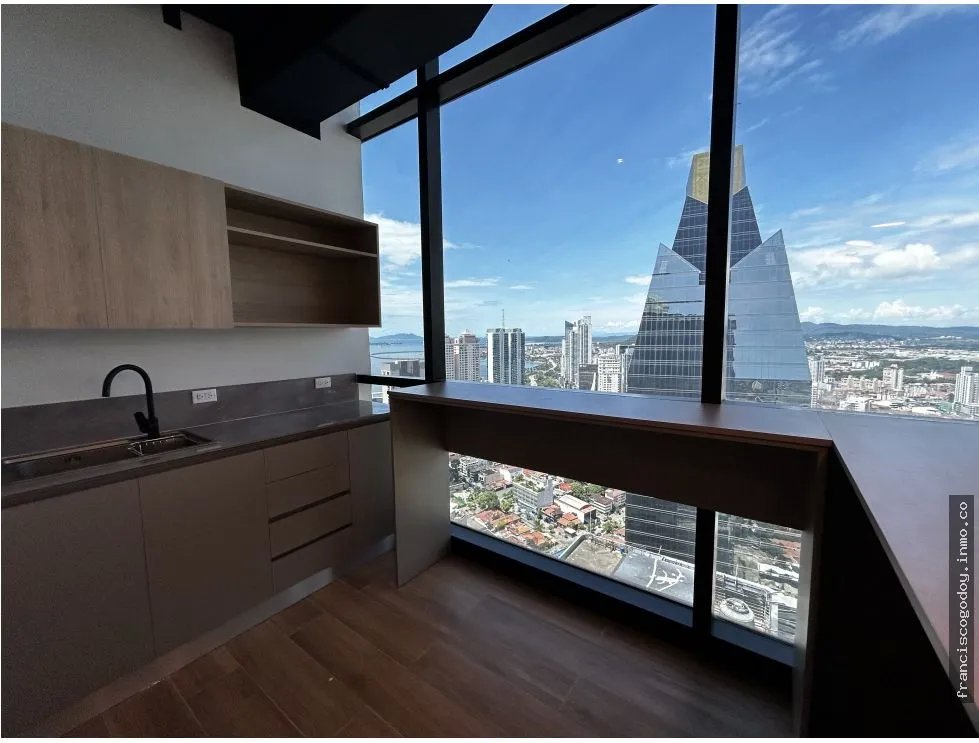 Alquiler de oficina en tower financial center  calle 50