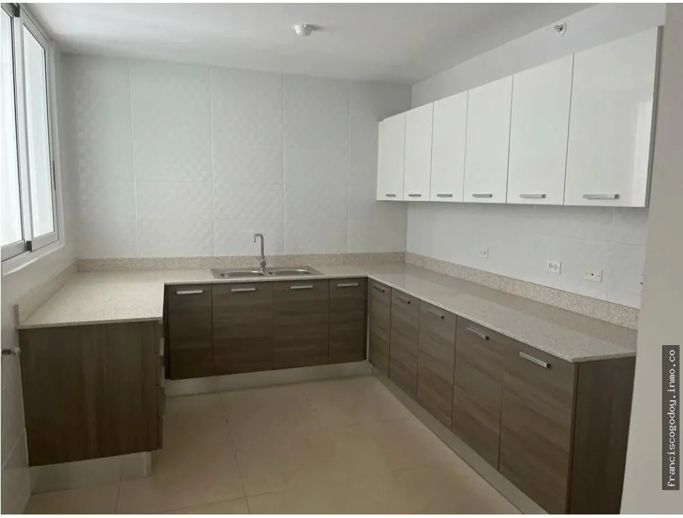 Venta de apartamento en ph king park, condado del rey