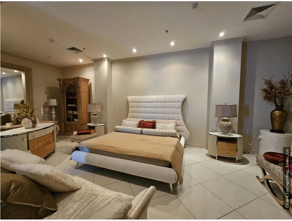 Venta de local comercial en obarrio