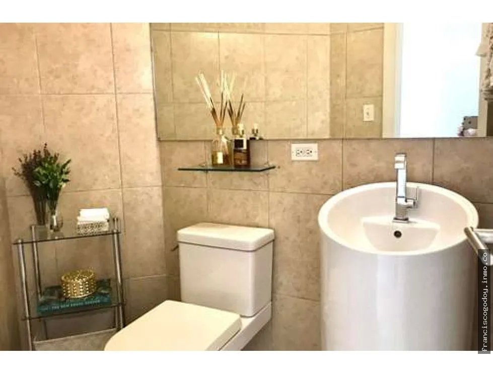 Se vende apartamento en punta pacífica