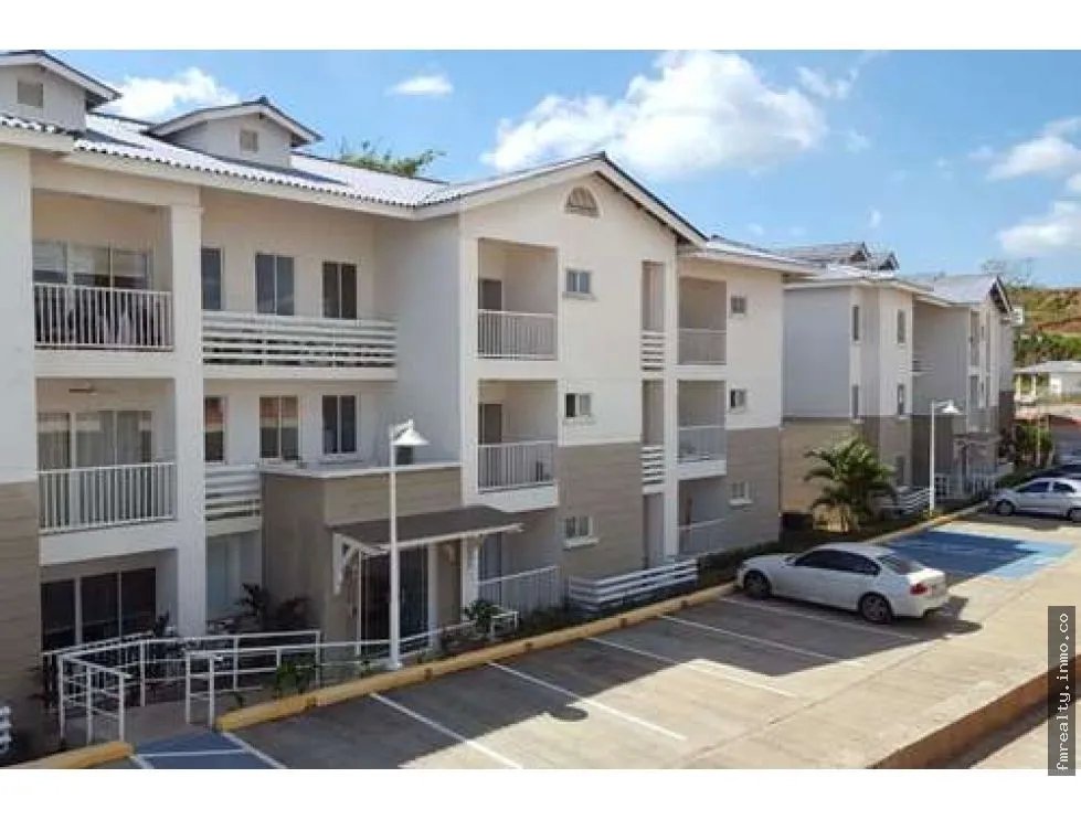 Se vende apartamento en playa dorada