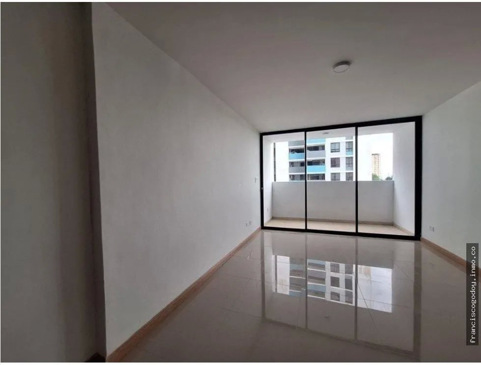 Apartamento en venta condado del rey