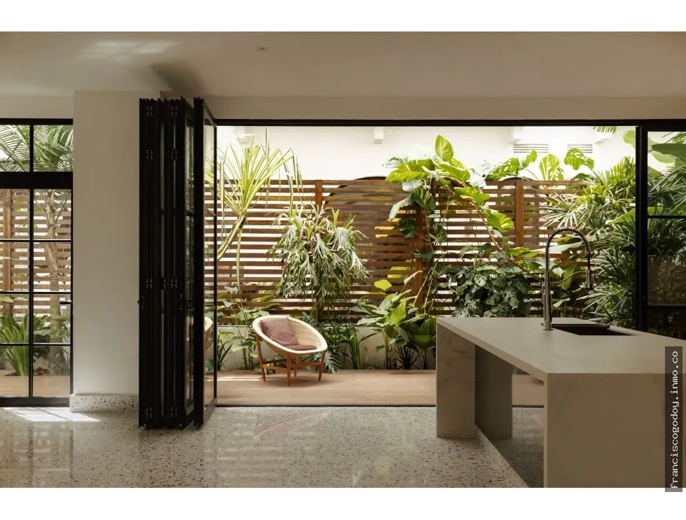 Se vende casa en casco viejo