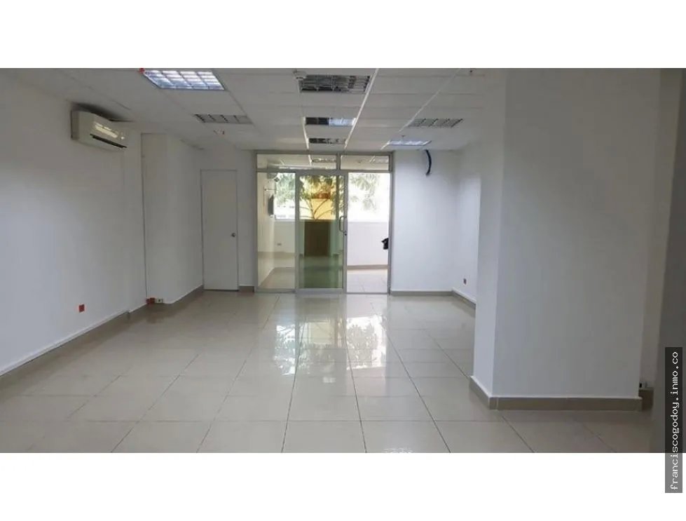 Local en venta en ancón