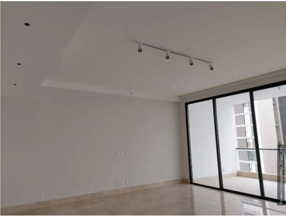 Venta de apartamento en santa maría golf & country club