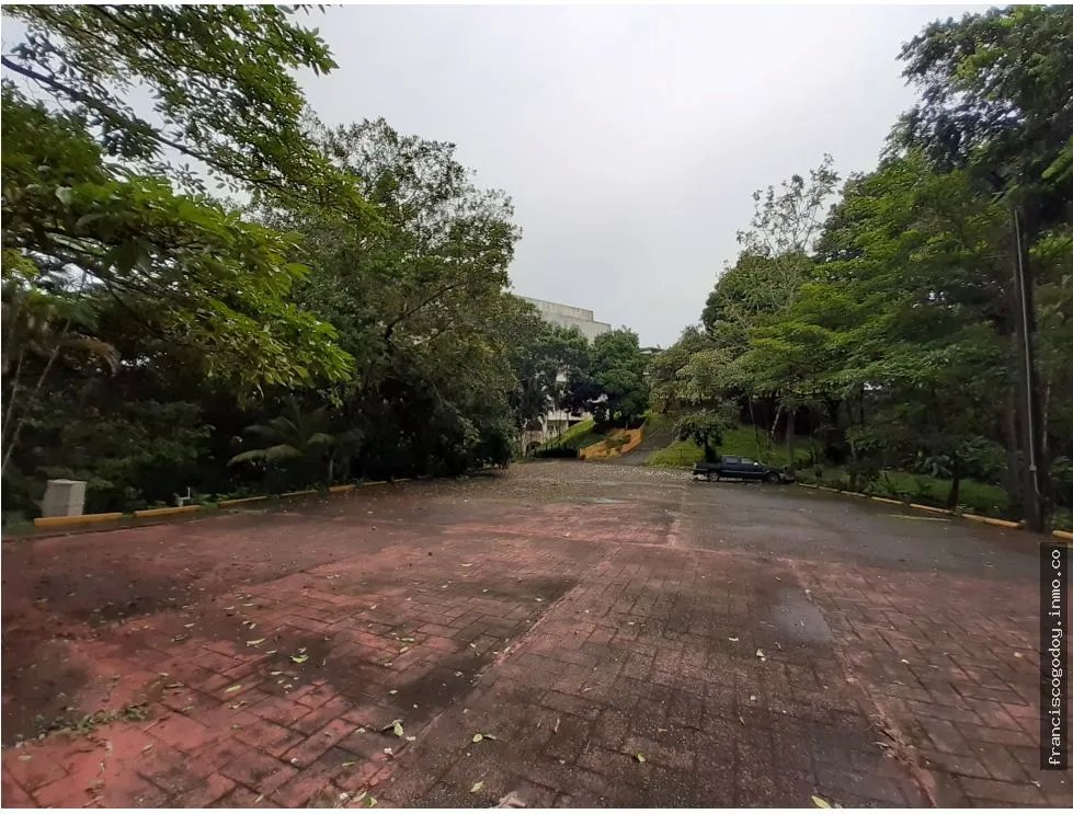 Terreno en venta en las cumbres