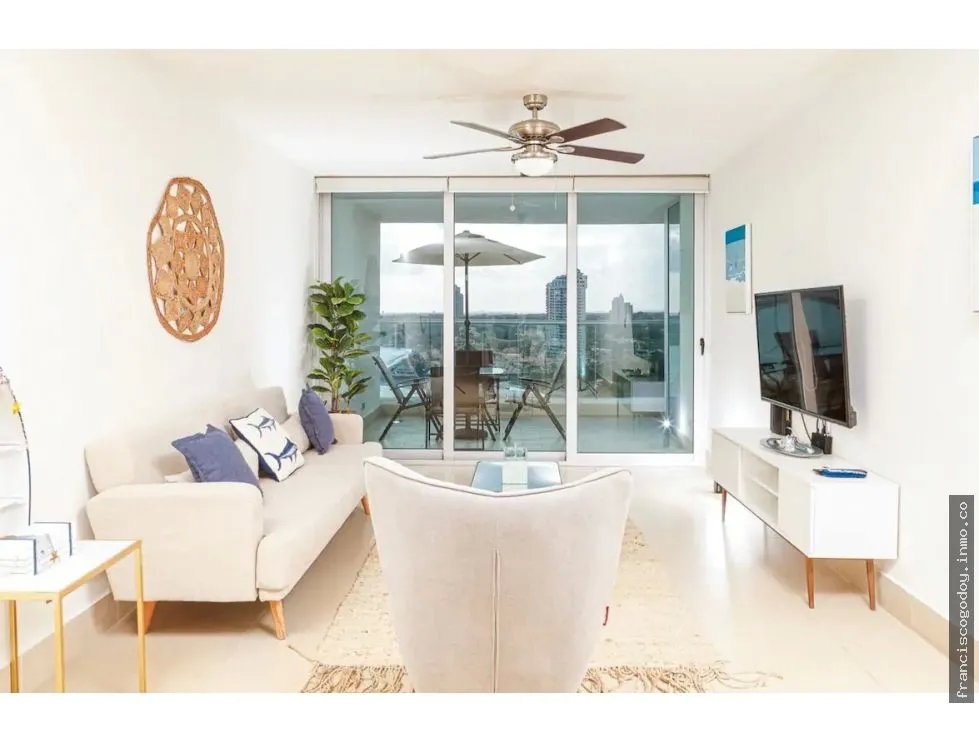 Venta de apartamento en playa serena