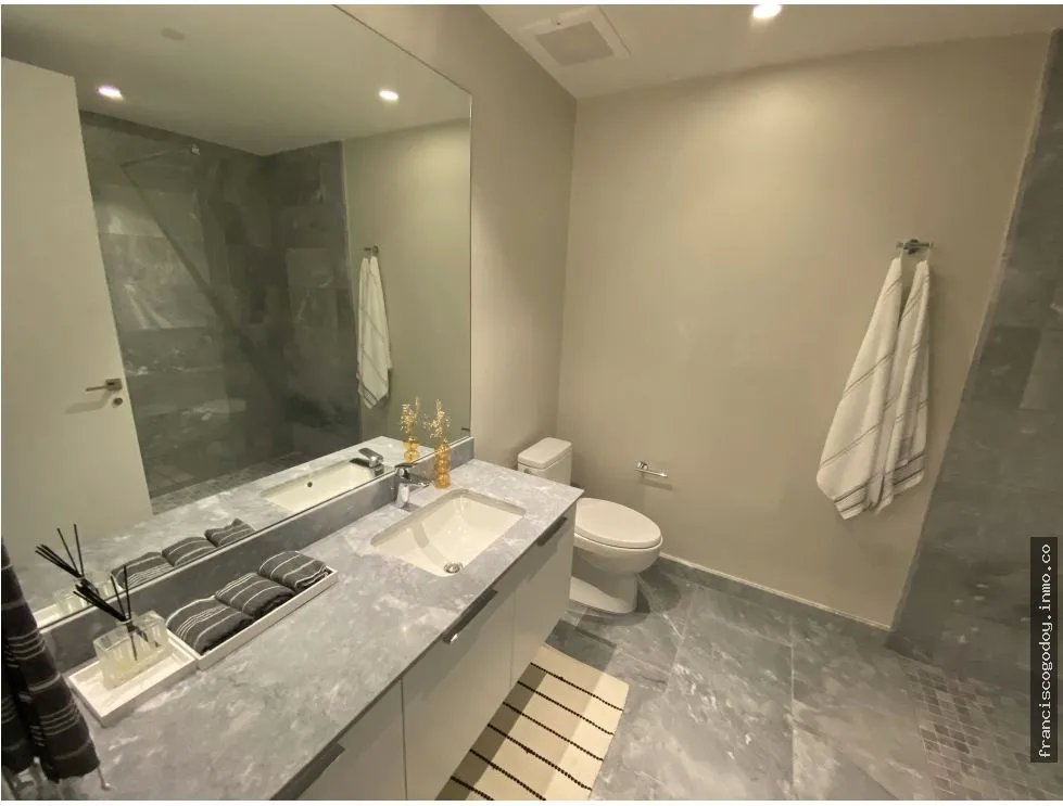 Apartamentos de lujo frente al pacífico, costa del este