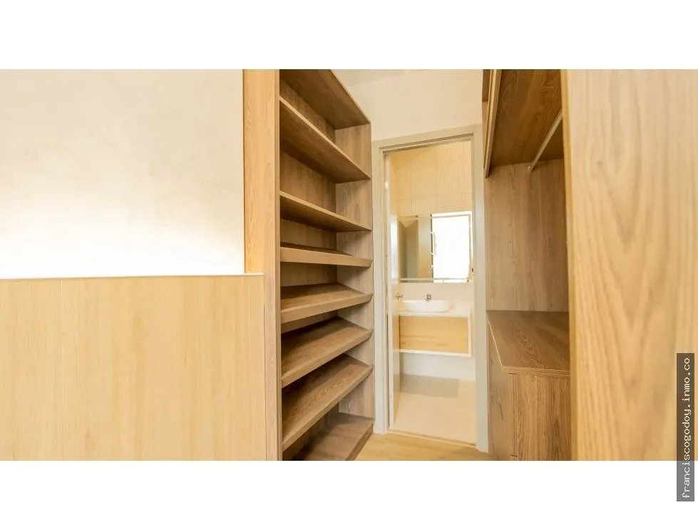 Venta de apartamento en avenida balboa