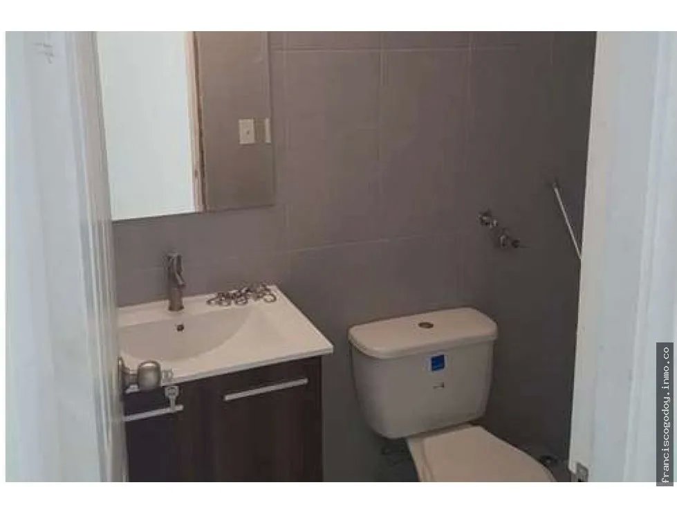 Se alquila apartamento en ph guadalupe, colón