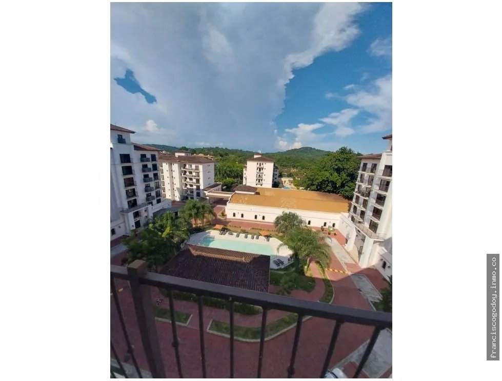 Venta de apartamento en embassy village, albrook