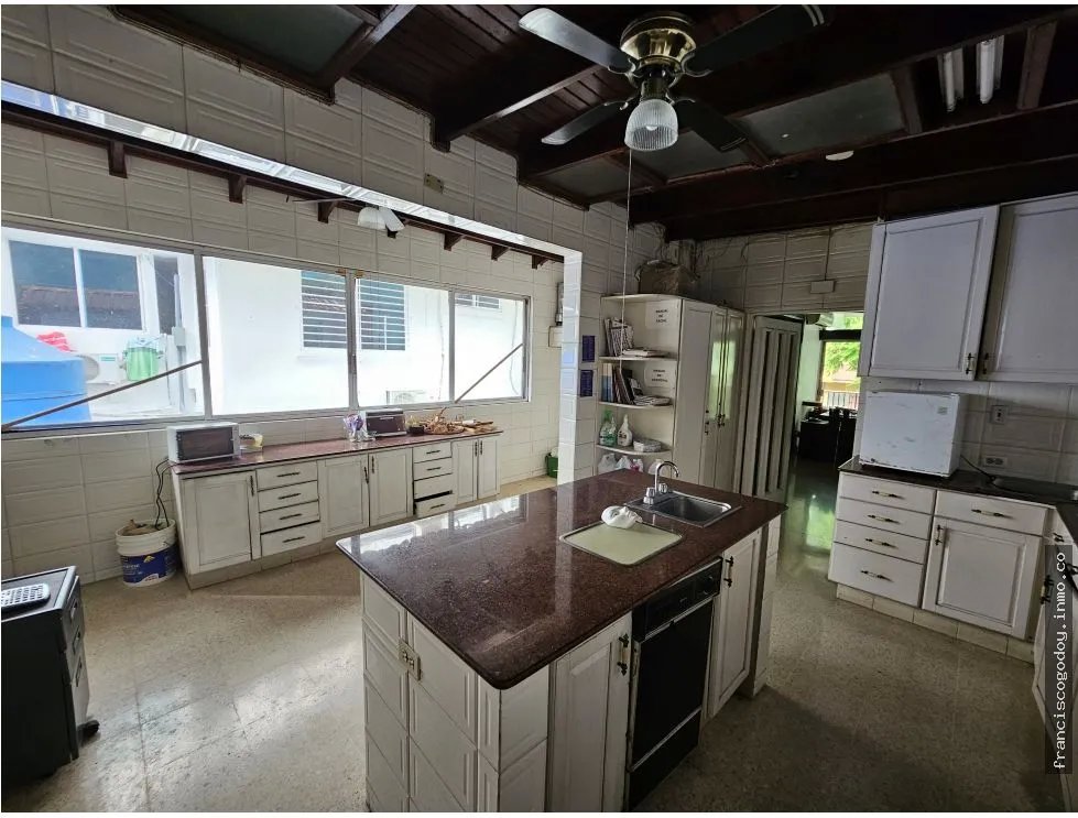 Casa comercial en venta en el cangrejo